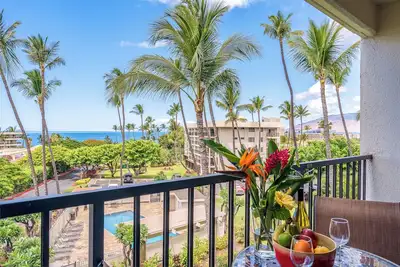 Image de The Pi Life: Ocean Views + Walk to Beach