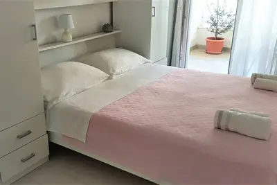 Image de Appartement de deux chambres avec la terrasse Promajna, Makarska (A-20710-c)