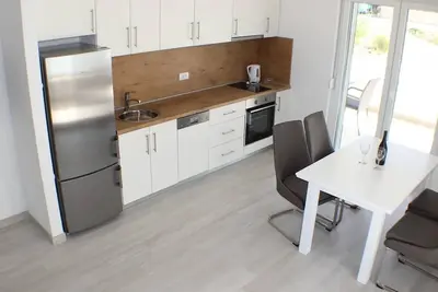Image de Appartement d'une chambre avec la terrasse Promajna, Makarska (A-20710-g)