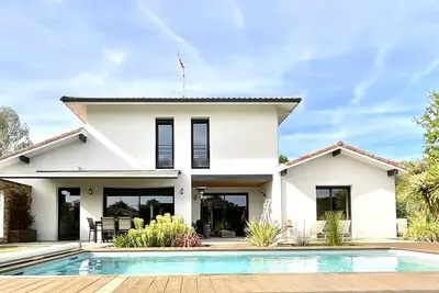 Image de Superbe villa 4*  8 pers avec Piscine à Tosse