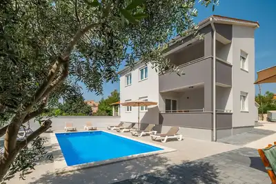 Image de Apartment 2217/65764 (Istria - Medulin), 1200m from the beach