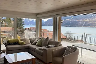 Ultra Luxurious House Lake view