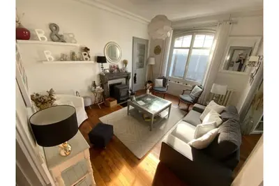 Image de Grande maison. Proche gare et tram. 2 billets 24h offerts!