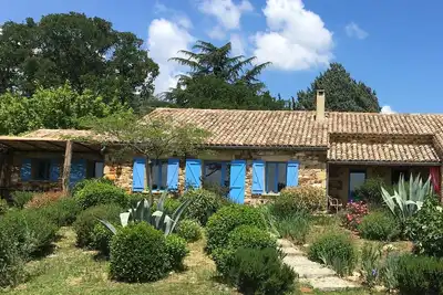 Image de Demeure de caractère 4*, piscine sécurisée et chauffée, près d'Uzès