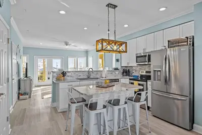 Image de Atlantic Blue- Pet Friendly, Oceanview Condo in Atlantic Beach, Nc