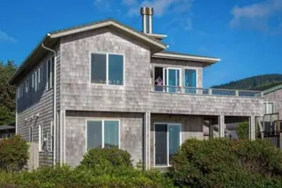 Image de Spectacular Ocean Front, Dog Friendly Home, in the Heart of Yachats