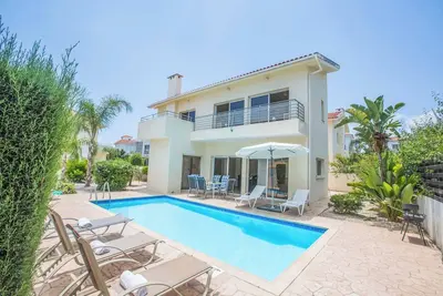 Image de Villa Delfini 4 - Trois Chambres Villa, Couchages 6