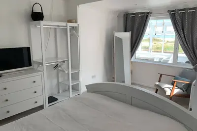 Image de Sea Front Beach House, Sea View, Direct to Beach