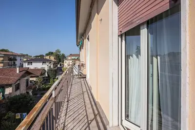 Image de Appartement \"Gemini\" avec balcon, Wi-Fi et climatisation.