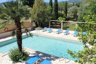 Image de Haute Corse proche de Bastia Maison F3 mitoyenne 60m2 piscine tennis