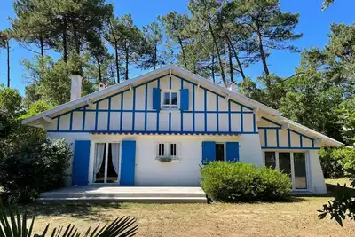 Image de Maison familiale entre lac et océan