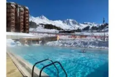 Image de Au pied des pistes avec piscine chauffée - 4 personnes