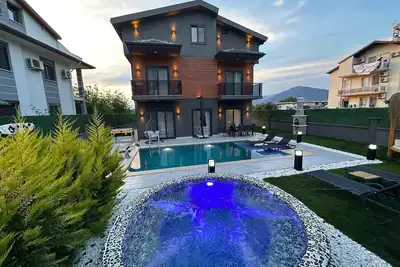 Image de Fethiye Merkeze 6 Kişilik Lüks Villa
