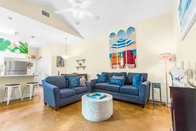 Image de 🏖️ Pool, Pet friendly, Sleeps 6