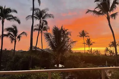 Image de Amazing ocean and sunset views! Near beaches. gorgeous pool & spa. It’s the one!