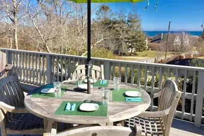 Image de Montauk Hither Hills Ocean View, 1 block to beach\nrental registry #21-750