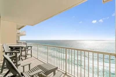 Image de \"Sea View Estate\" Pcb #1815 1 Bedroom Sleeps 4