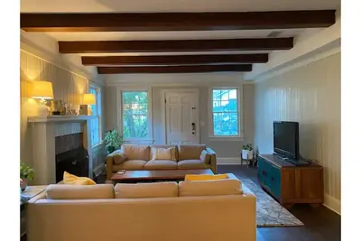 Image de Charming Carriage house in Historic Duckpond