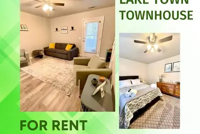Image de Modern and cozy home nestled a few blocks from downtown Smithville, Mo