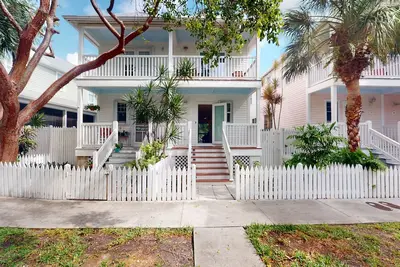 Image de Fun & Energetic 2 Bed 1. 5 Bath: Booty Caye @ Key West Golf Club - RealKeyWest