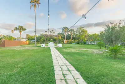 Image de Fully Furnished Ranch Style Home in the Heart of Brownsville