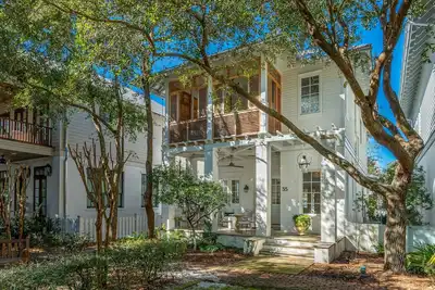 Image de Liberty Cottage | 3 Bedroom on Pocket Park