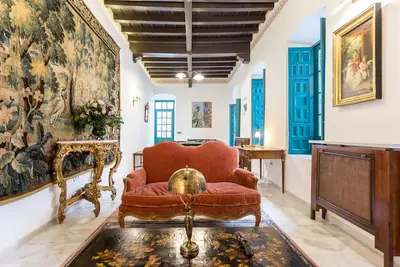 Image de Impressive 5 bedroom house in the city center with private pool and jacuzzi