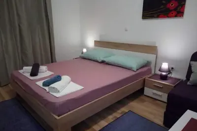 Image de Appartement d'une chambre avec le balcon Kastel Stafilic, Kastela (A-20694-c)