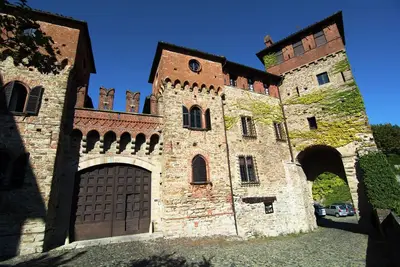 Image de Maison d'hĂ´tes Gentile Ă Tagliolo Monferrato avec jardin et barbecue