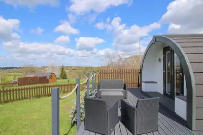 Image de Cherry Pod 2, pet friendly, with a garden in Meole Brace