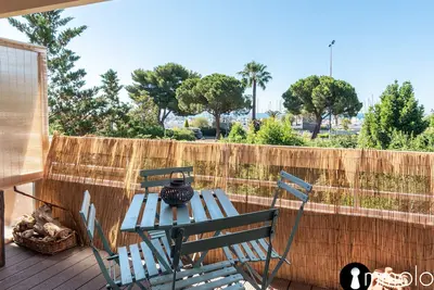 Image de Appartement climatisé face au port de Saint laurent