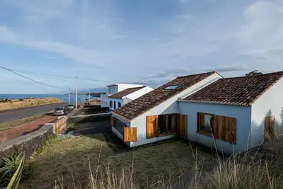 Image de WelcomeBuddy - Maison Azorinas - Vue sur l'océan & Piscines naturelles