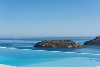 Image de Sea view 3 bedroom villa close to Plaka beach