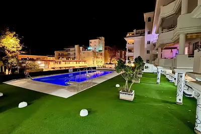 Image de Torremolinos Beach Luxury
