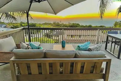 Image de Halekii Sunset: Beautiful 4 Bedroom Home In Lush Kealakekua