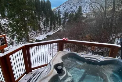 Image de Awesome Views of the Southfork Payette, Hot Tub and Room to Roam