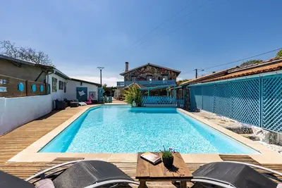 Image de Gîte Complet à la Maison Mosaïc avec piscine partagée
