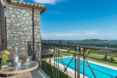 Image de Great Zakynthos Apartment | 1 Bedrooms | Mountain Views