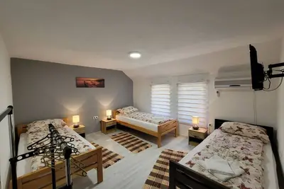 Image de Apartments Daris - Studio Apartment with Balcony A2