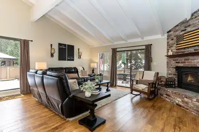 Image de Bright 3 Bedroom Near Diamond Peak (Ms243)