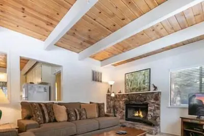 Image de Beautiful Golf Course Views! (Pe865-4)
