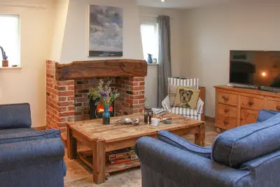 2 bedroom accommodation in Happisburgh