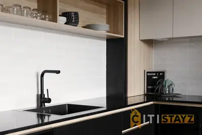 Image de Stylish, Modern, Cute as a Button - Braddon Cbd