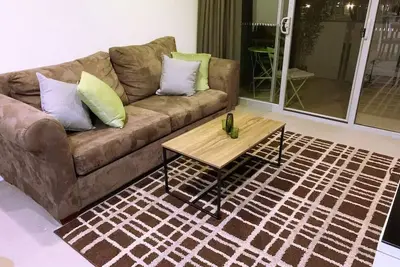 Image de Tranquil, Relaxing Forrest Style Apt - Braddon