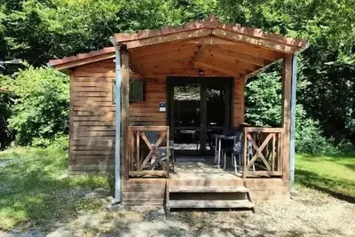 Image de Chalet Confort Nelia 23 m² (1 chambre) + terrasse couverte de 8 m² + clim reversible(045) + Tv 4 personnes