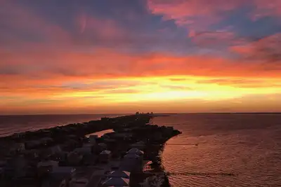 Image de Beautiful Sunsets and more at 2 bedroom Portofino