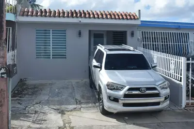 Image de centrally located 3 bedrooms house fully equipped