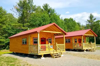 Image de Abbot Trailside Cabin with Direct Trail Access