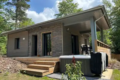 Image de Évasion luxueuse avec spa privatif, golf et activités pour tous au Chambon-sur-Lignon
