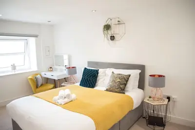 Image de Spacious apartment in Whitby, west cliff